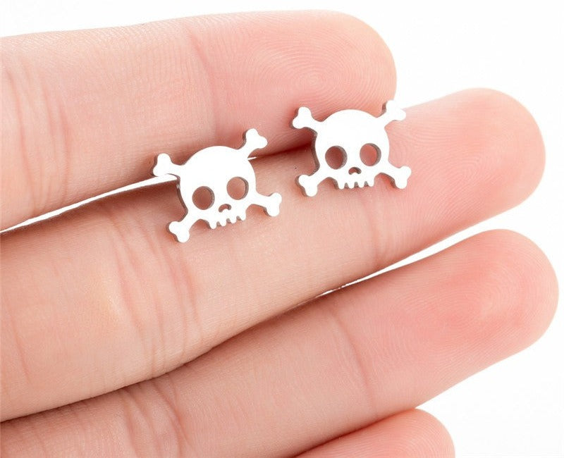 Silver skull stud earrings